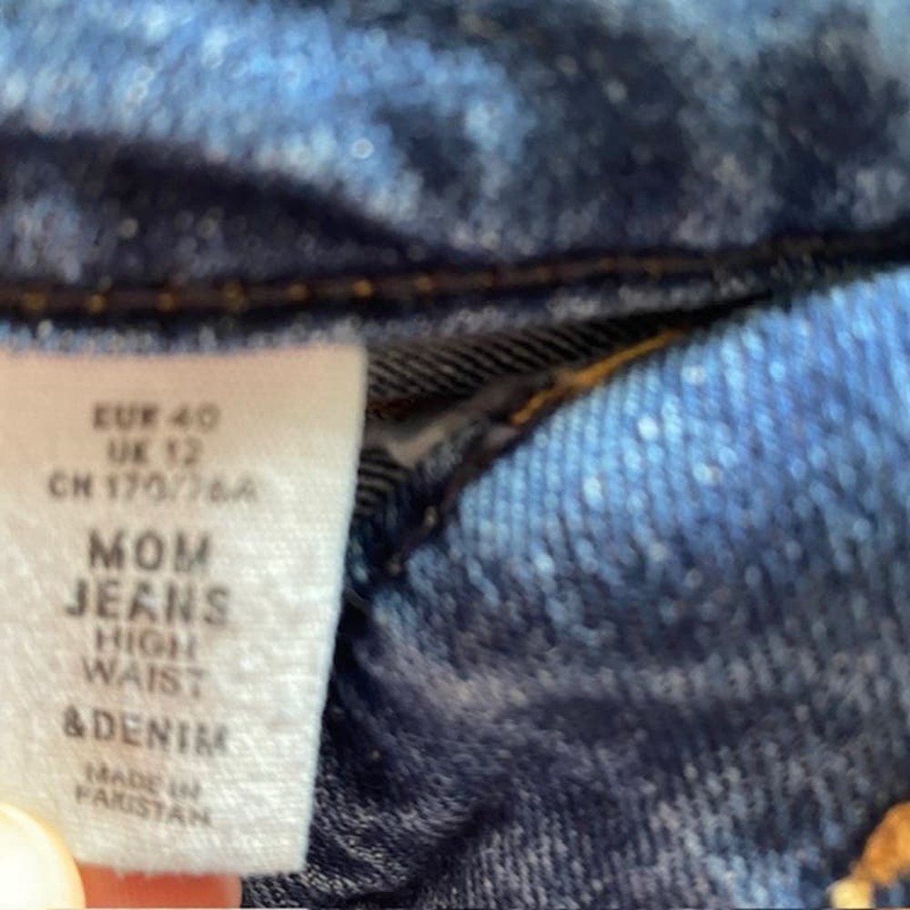 & Denim Mom Jeans Women's 8 Blue Straight Leg High‎ Rise Button Fly - Picture 2 of 10